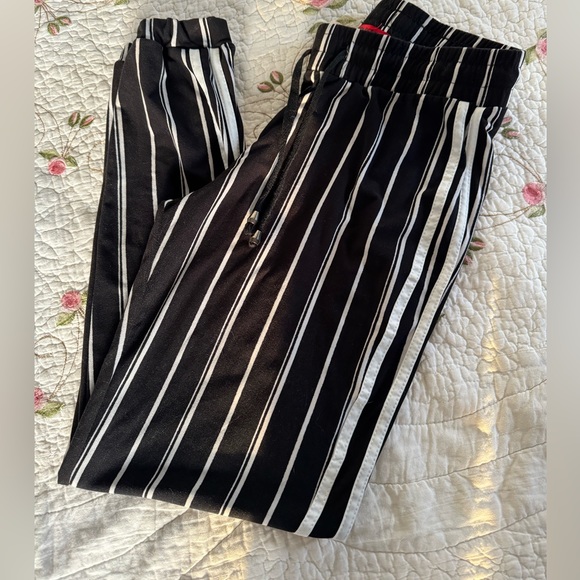 Hot Kiss Pants - Hot Kiss Size Medium Comfy Pants